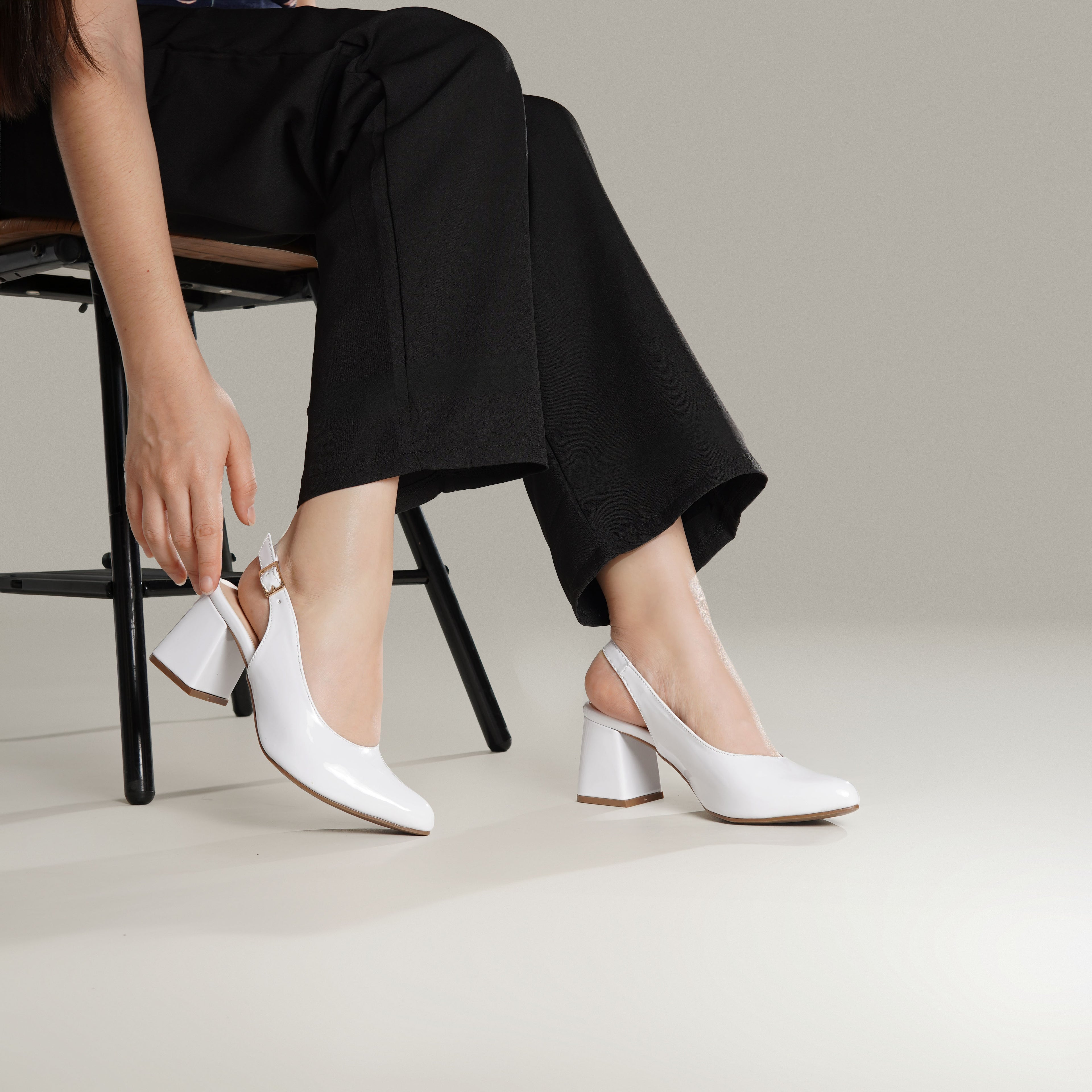 Tacon Cuadrado Punta Fina