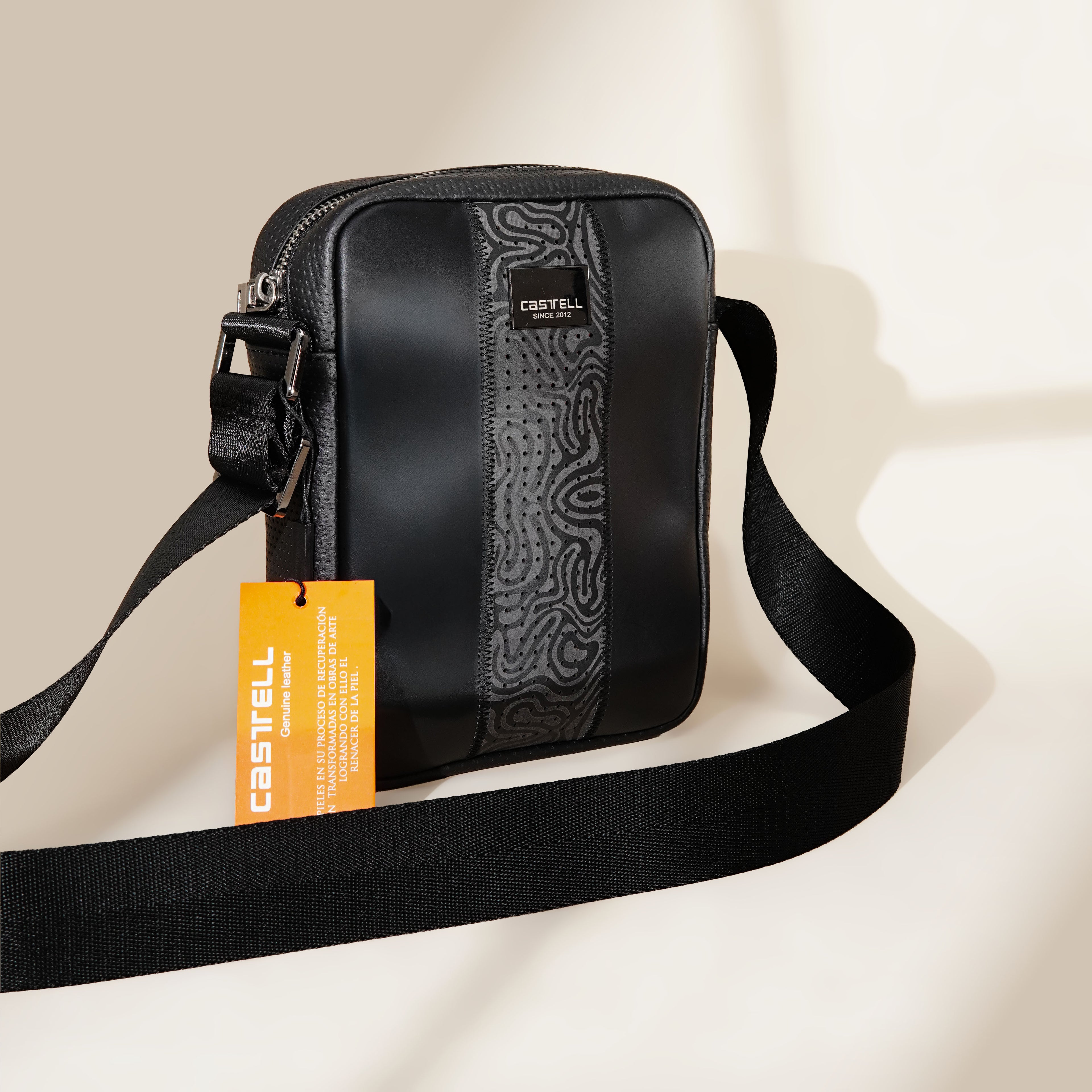 Bolso carriel en cuero para caballero