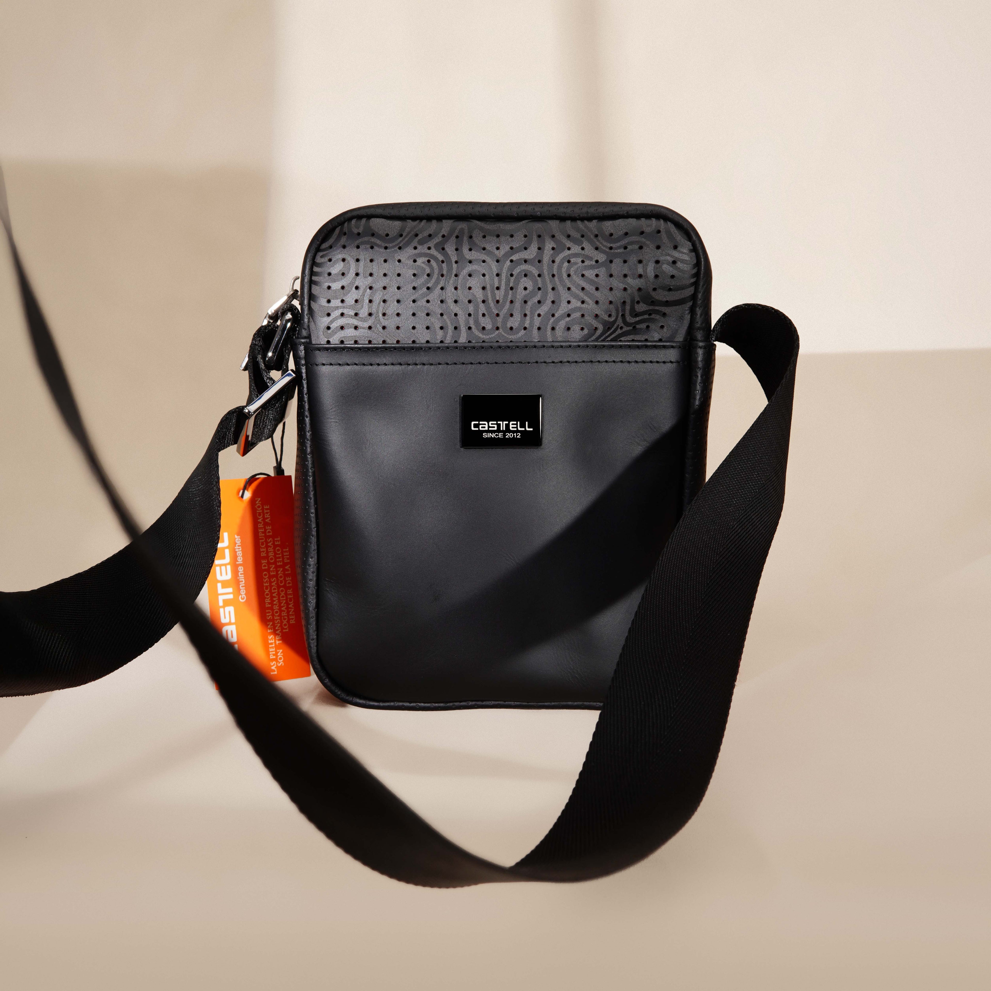 Bolso carriel en cuero para caballero
